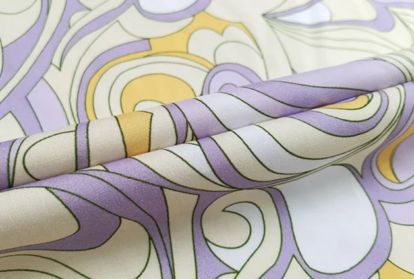 Geometric Patchwork Viscose Fabric – 1 m × 1.4 m