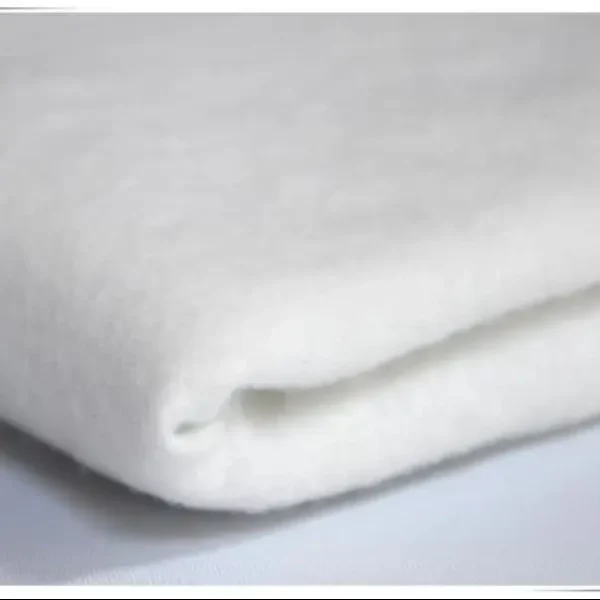 Thin Non-Woven Cotton Batting – 100 × 105 cm