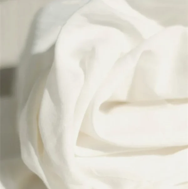 S624b4e6b137a430ea3893972fbcc57a7q.webp Double Layer Cotton Gauze Fabric – 50 × 150 cm