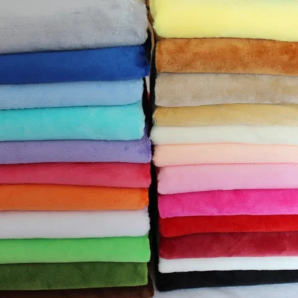 my-11134207-23020-hmvwfozby6mv7a.webp Plain Minky Polyester Fabric – 0.5 m